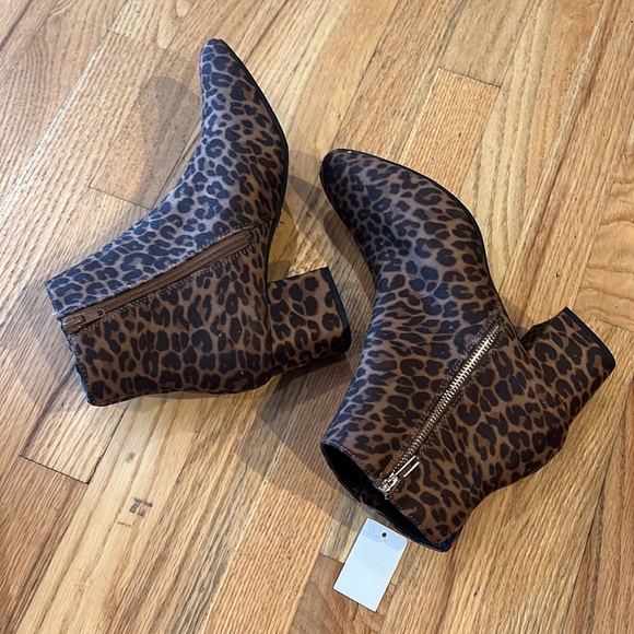 new with tags heeled boots / booties - Picture 5 of 7